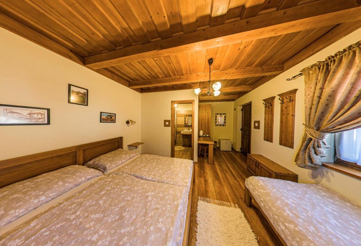 Toth Vendeghaz Es Apartmanhaz Ujfeherto エクステリア 写真