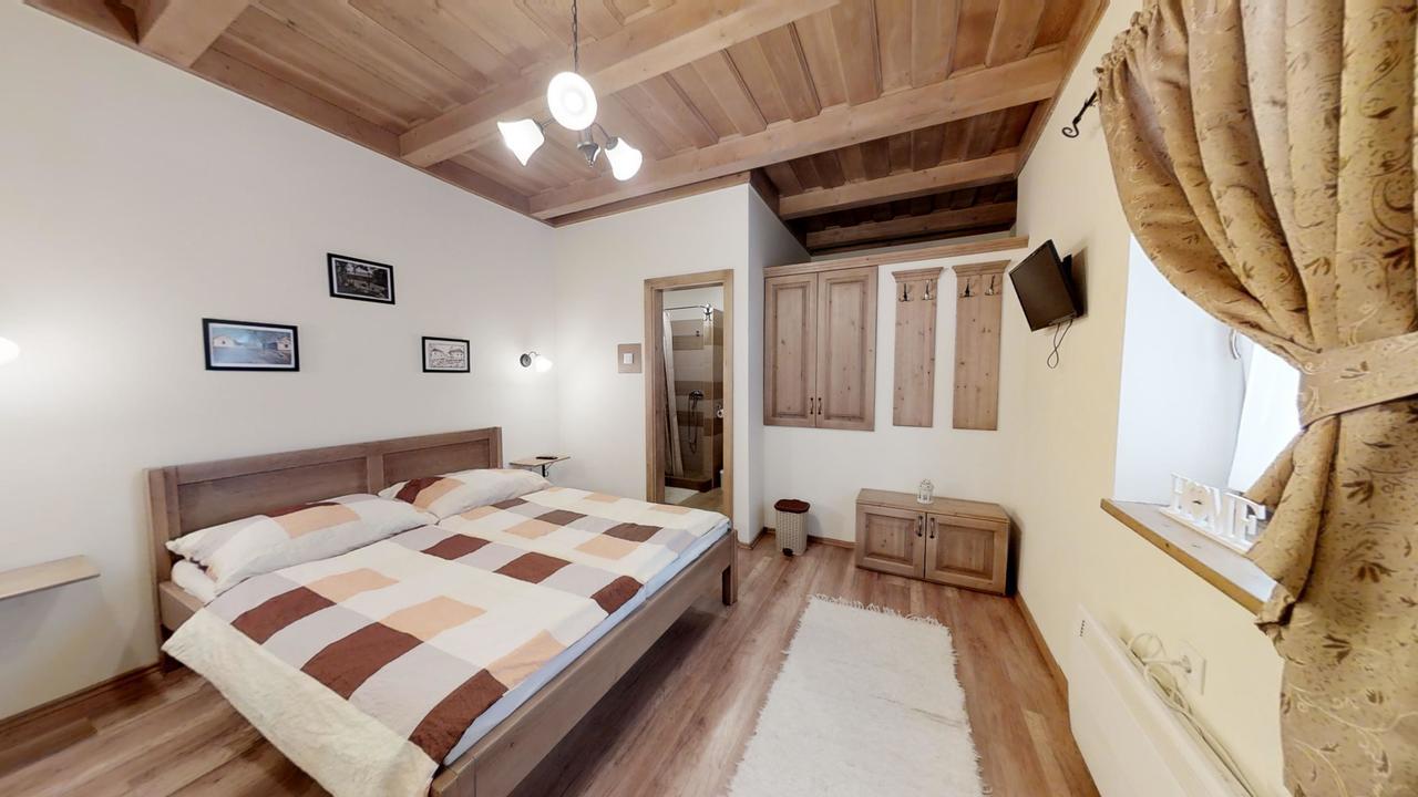 Toth Vendeghaz Es Apartmanhaz Ujfeherto エクステリア 写真