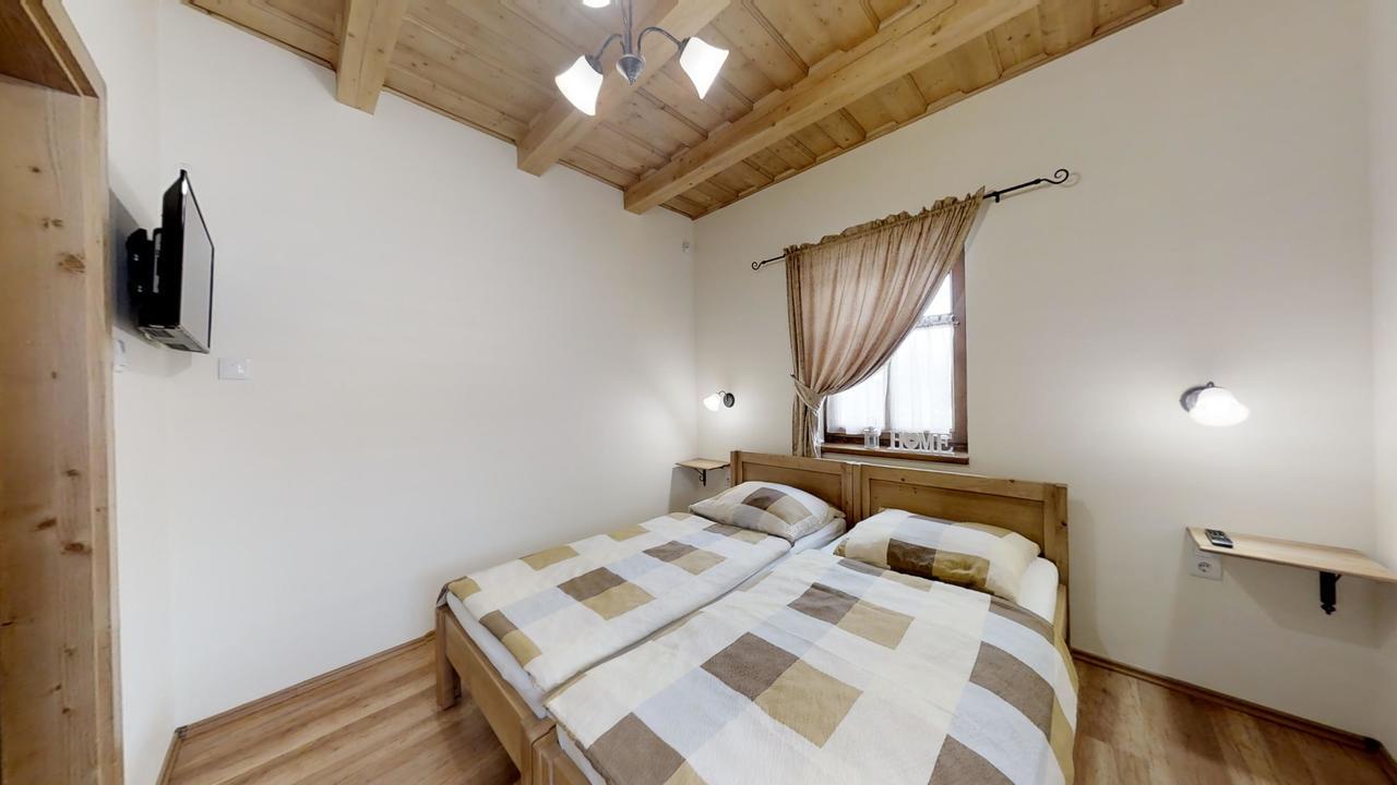 Toth Vendeghaz Es Apartmanhaz Ujfeherto エクステリア 写真