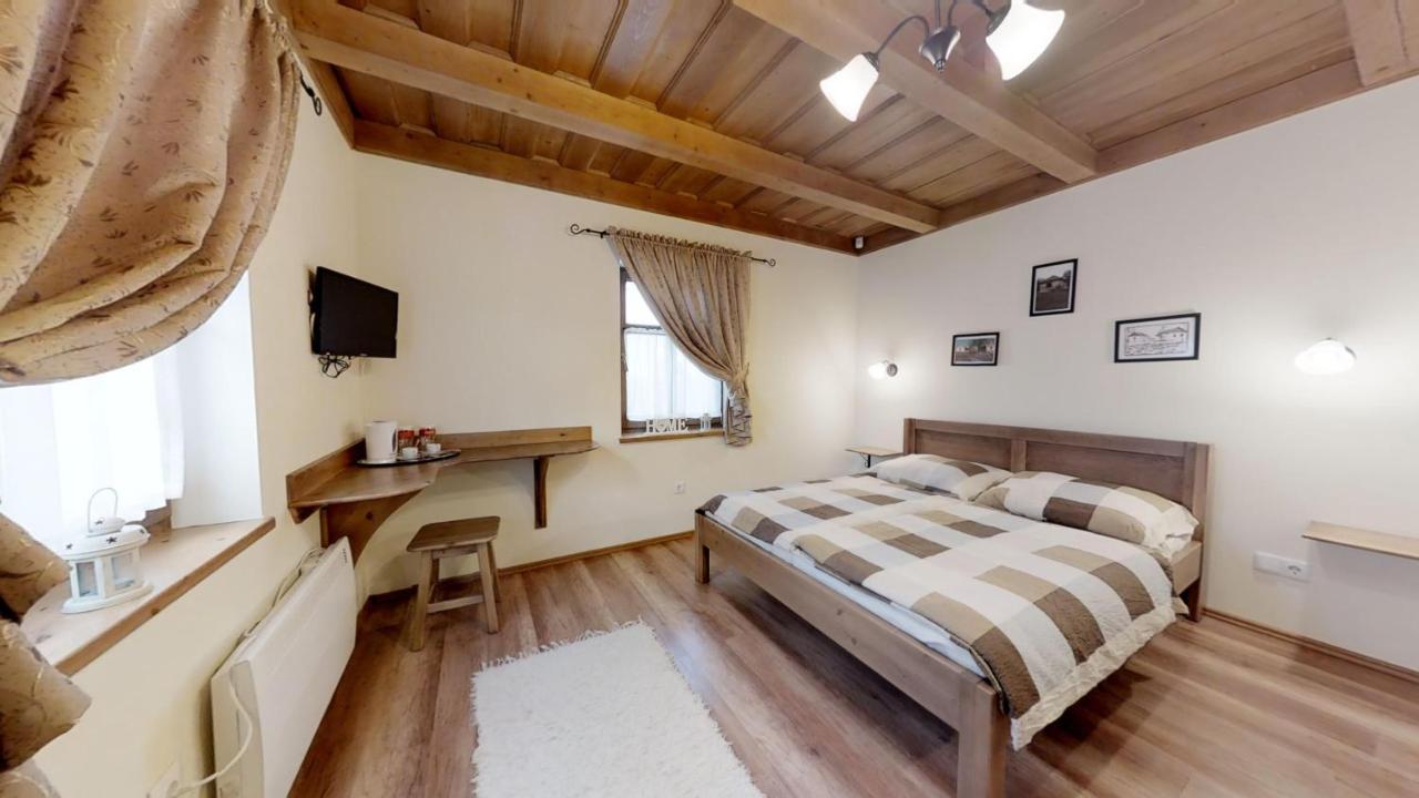 Toth Vendeghaz Es Apartmanhaz Ujfeherto エクステリア 写真
